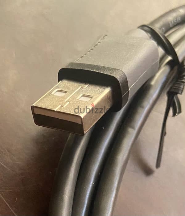 Cable /  USB 2.0 A-MALE TO MICRO-B CABLE - 6 FT 1