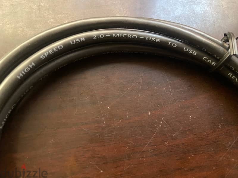 Cable /  USB 2.0 A-MALE TO MICRO-B CABLE - 6 FT 3