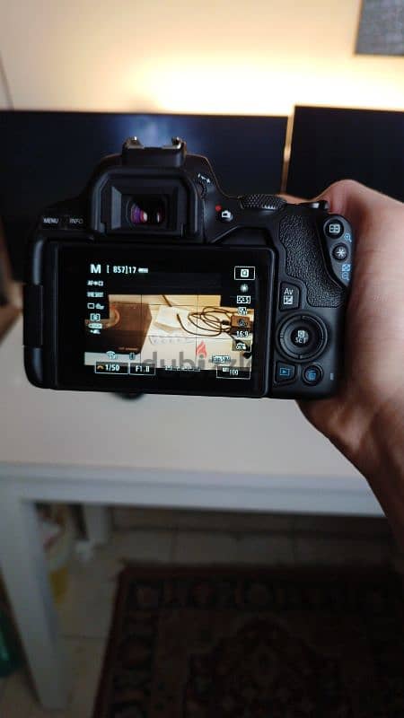 Canon250d 2