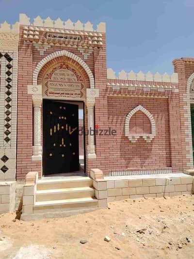 مقبره للبيع 40 متر في مقابر طريق السخنه مرخص من جهاز القاهرة الجديده موقع المدفن  علي الطريق السخنه مقابر وادي الراحه متشطب  علي الطراز الإسلامي