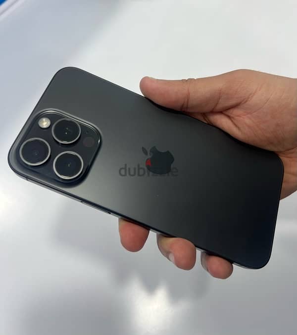 iphone 15 pro max 5