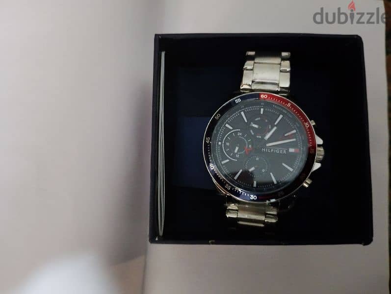ساعة Tommy جديدة 9