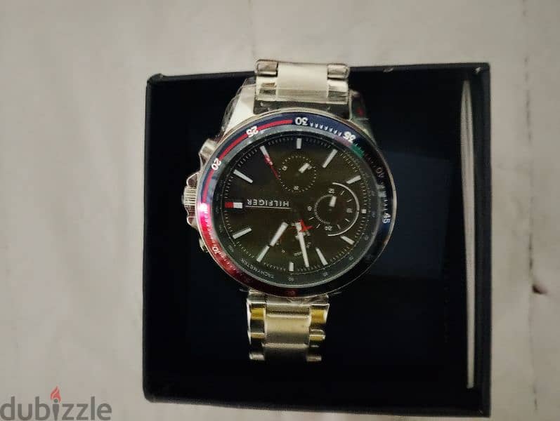 ساعة Tommy جديدة 10