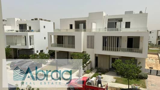 شقة للبيع 100 م بالفرش الكامل بكمبوند جولز طريق اسكندرية الصحراوي