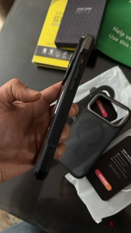 iPhone 17 Pro Max MagSafe Camera Control Button Phone Case - Black 3