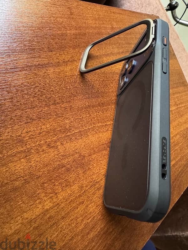 iPhone 17 Pro Max MagSafe Camera Control Button Phone Case - Black 15