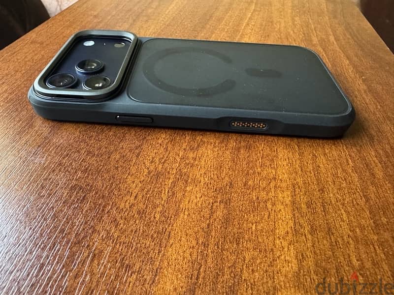 iPhone 17 Pro Max MagSafe Camera Control Button Phone Case - Black 16