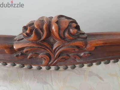 صالون انتيك من الزمن الجميل من 80 سنة خشب زان الحالة ممتازة