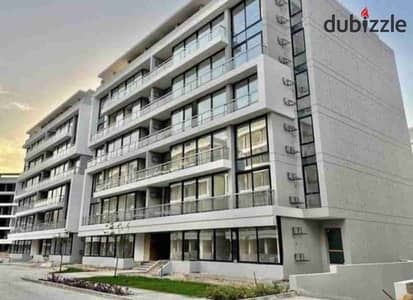 Apartment for sale, fully finished, in Lake Front compound in front of Magdy Yacoub Hospital, 140m, panoramic facade, 3 bedrooms, with all installments paid