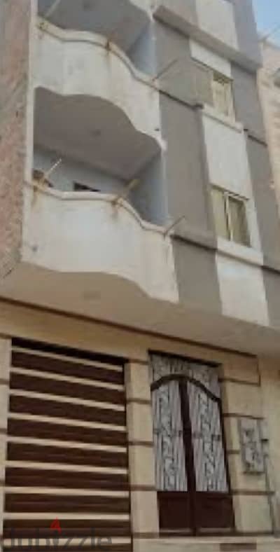 عمارة سكنية بالمريوطية خلف استوديو مصر بالهرم
