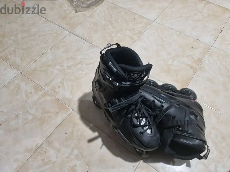 سكيت تزلج