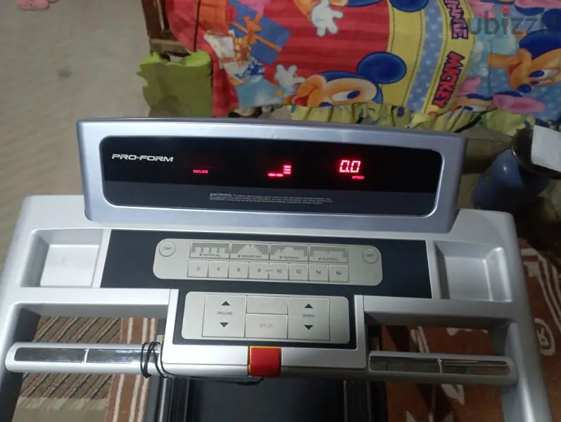 treadmill pro form65588811112707122