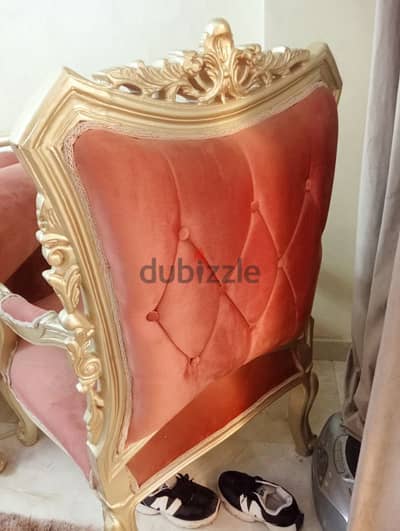 صالون استخدام بسيط