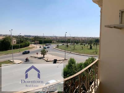 شقه للبيع في الشيخ زايد  apartment for  sale in sheikh zayedمساحه ٢٠٠ متر دور تاني وجهه العماره اسانسير خاص ٣ غرف ٣ حمام
