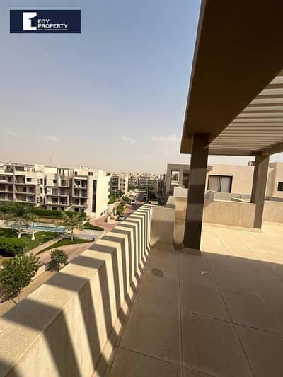 بموقع خيالي بنتهاوس متشطب بالكامل للبيع في  المراسم فيفث سكوير - القاهرة الجديدة