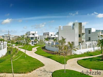 Twin House for Sale – Immediate Delivery – 261 sqm Garden – Sheikh Zayed – Cleopatra Square
