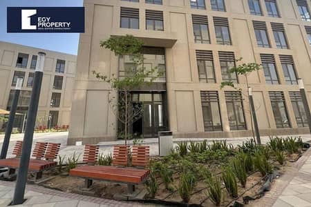 شقة باطلالة رائعة و سعر مميز للبيع في District 5 التجمع - القاهرة الجديدة