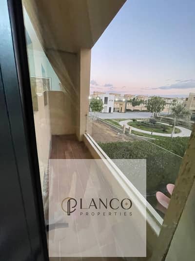 Middle Townhouse in Joya – East Expansions - 6october