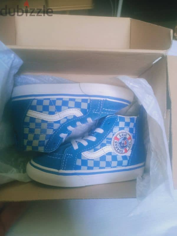 VANS shark size 23.5 1