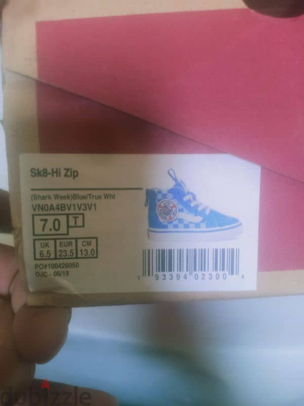 VANS shark size 23.5 9