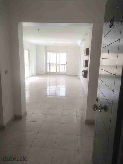 135 meters for sale cash + free club membership at a commercial price ...