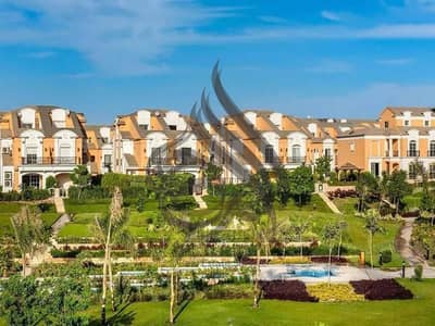 تاون هاوس كورنر بحمام سباحة للبيع في ليان التجمع الخامس موقع مميز  استلام فوري اقل من سعر السوق 80% تشطيب