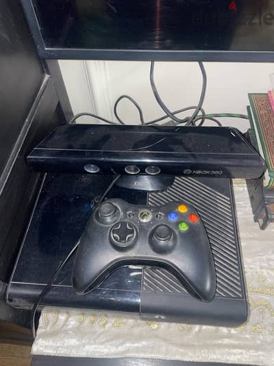 Xbox 360+ Kinect  +CDs