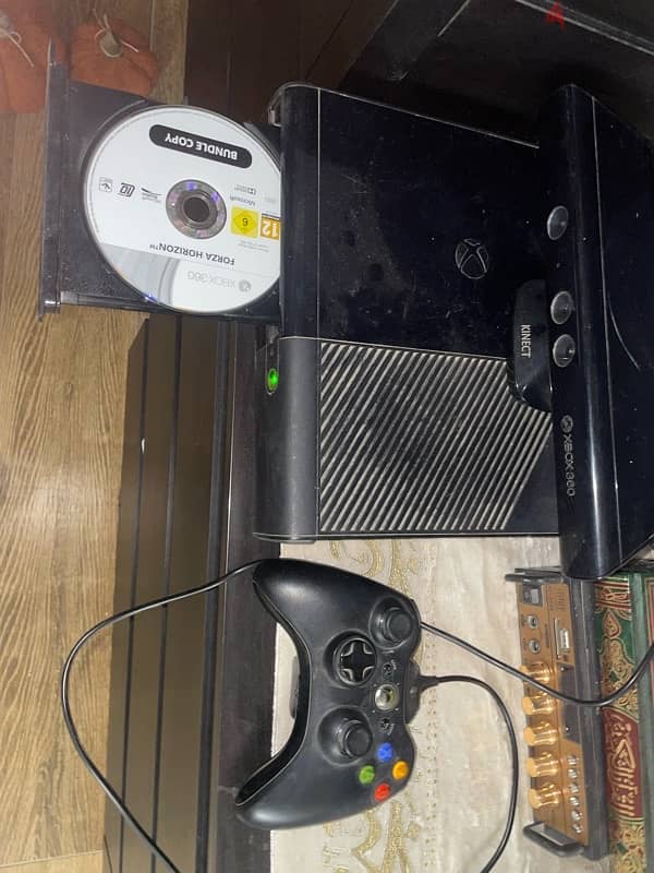 Xbox 360+ Kinect  +CDs 2
