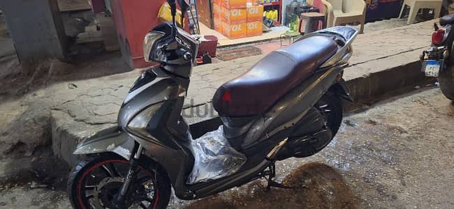 sT200i