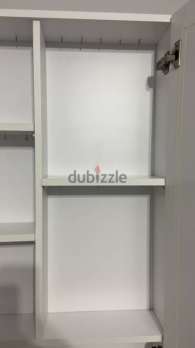 Mirror storage 3