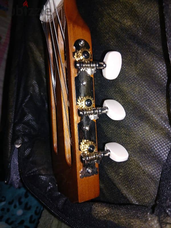 Yamaha C40 2