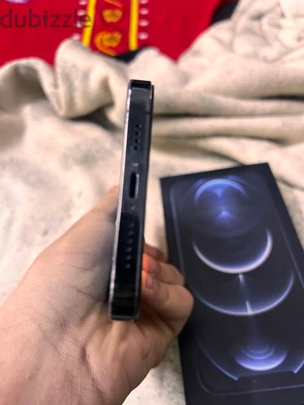 iphone 12 pro max 1