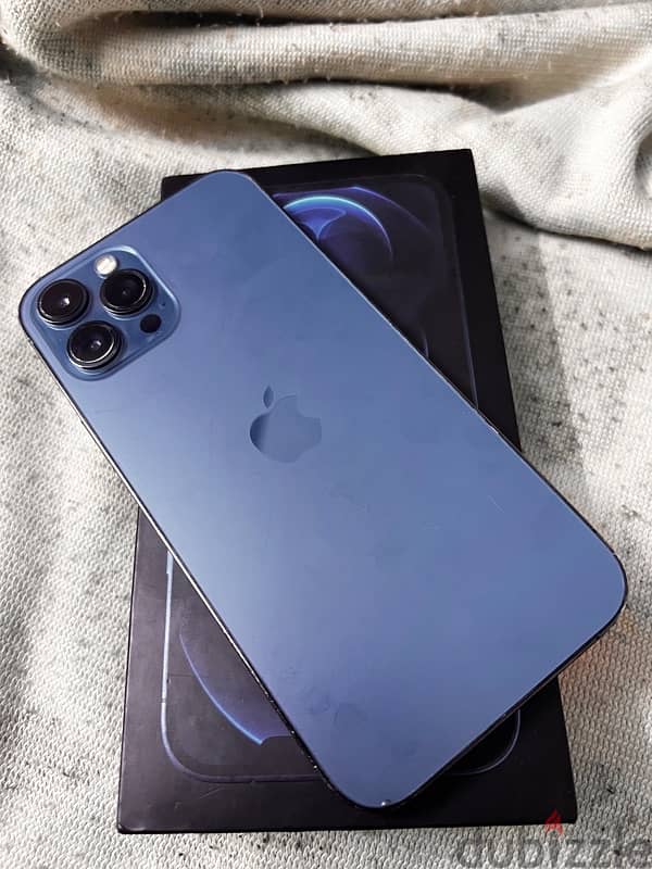 iphone 12 pro max 3
