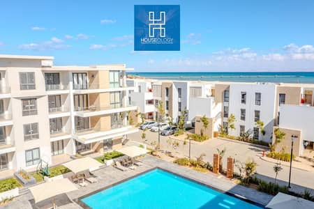 Chalet with direct sea view for sale in Kai El Sokhna, one year delivery, installments over 8 years.