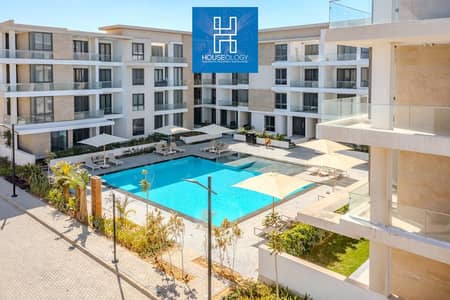Chalet with direct sea view for sale in Kai El Sokhna, one year delivery, installments over 8 years.