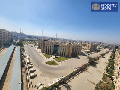 مكتب مفروش ومجهز كول سنتر ٢٠٠٠متر في القريه الذكيه