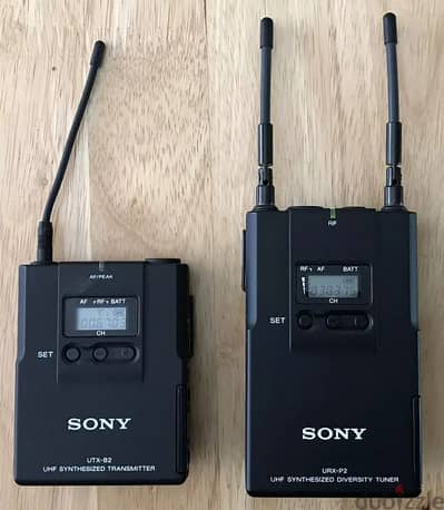 جهاز استقبال وموالف تنوع UHF المحمول من سوني