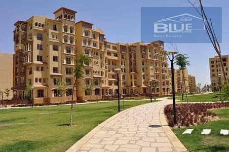 للايجار شقة 2نوم بالمطبخ والتكيفات في B2 مدينتي