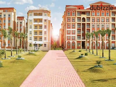 فرصة شقة للبيع الفوري بالتقسيط في أفضل كمبوند بقلب أكتوبر في Degla Palms