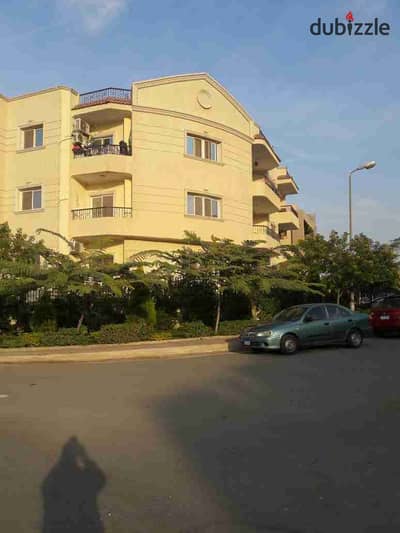 Basement suitable for administrative activity in the First Gathering, private entrance, and private terrace of the apartment near the Ninety