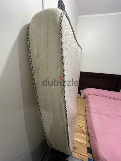 مرتبه سرير كبير مقاس ١٦٠ ارتفاع ٣٠ سم