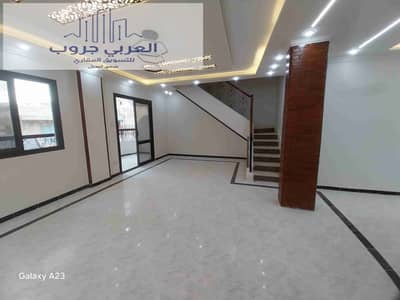 شقه  بالروف  في الإسكندرية شاطئ النخيل خطوات قليلة من البحر الموقع ممتاز شامل الخدمات تشطيب التـــــــــــرا لوكس