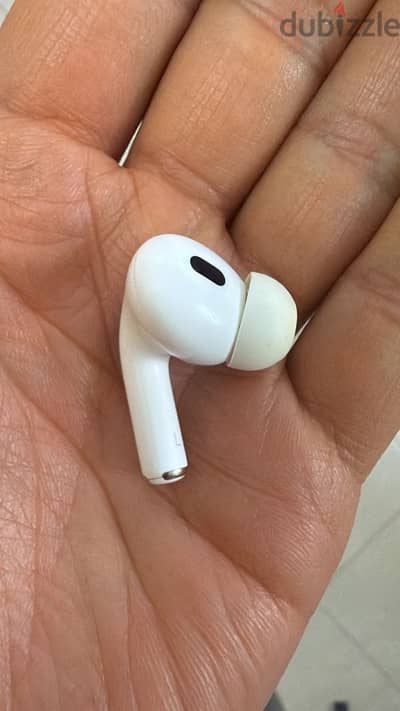 AirPods Pro 2 usb-c left side only (ايربودز برو ٢ فردة شمال)