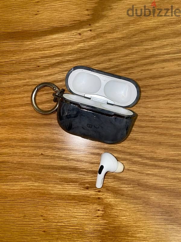 Airpods Pro (1st generation) 1