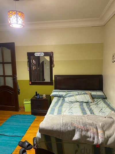 used bedroom