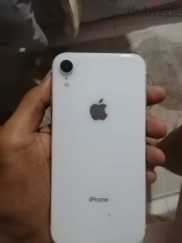 XR phone للبيع او تبديل لي ايباد 1