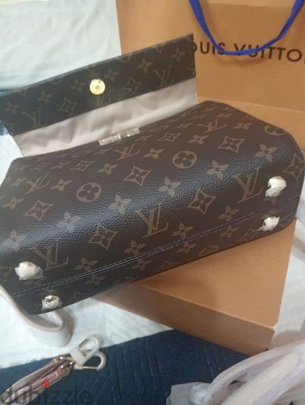 Louis vuitton 7