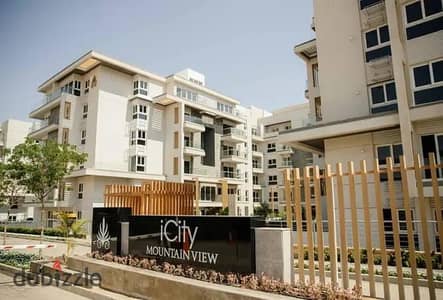 للبيع فيلا بالتقسيط أستلام فوري متشطبة بالكامل  في ماونتن فيو 6th of October / Mountain View iCity Compound