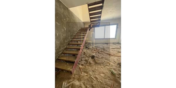 lowest price in Market Penthouse 205m for sale in village gate palm hills new cairo