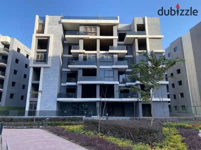 عمارة مميزة استلام فوري للبيع بالتقسيط علي 8 سنين في اكتوبر قريبة من المتحف المصري
